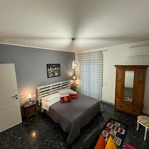 https://urban-cosy-rooms.it-romehotels.com